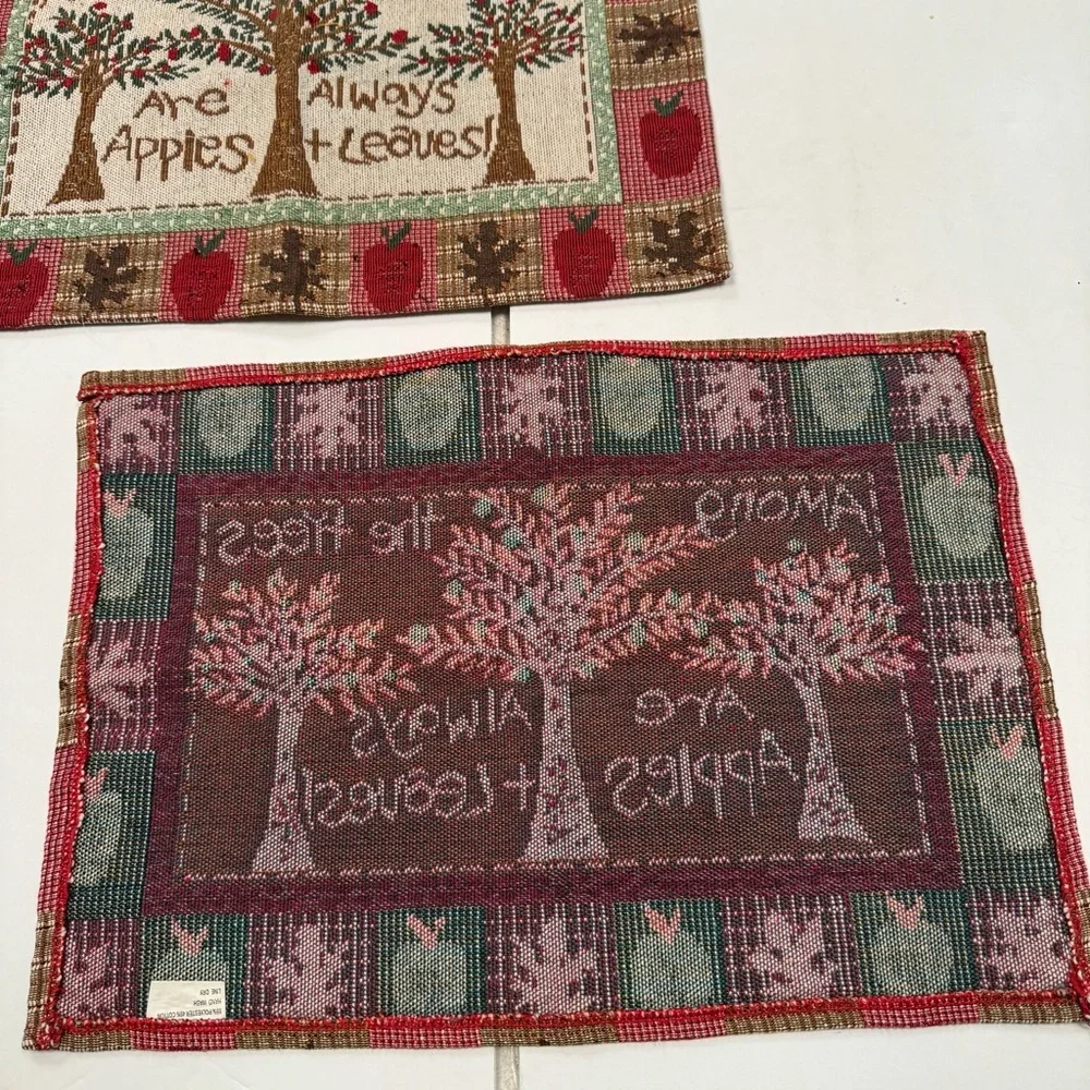 placemats 2pc set Apple tree graphic knit red green fall leaves teacher gift